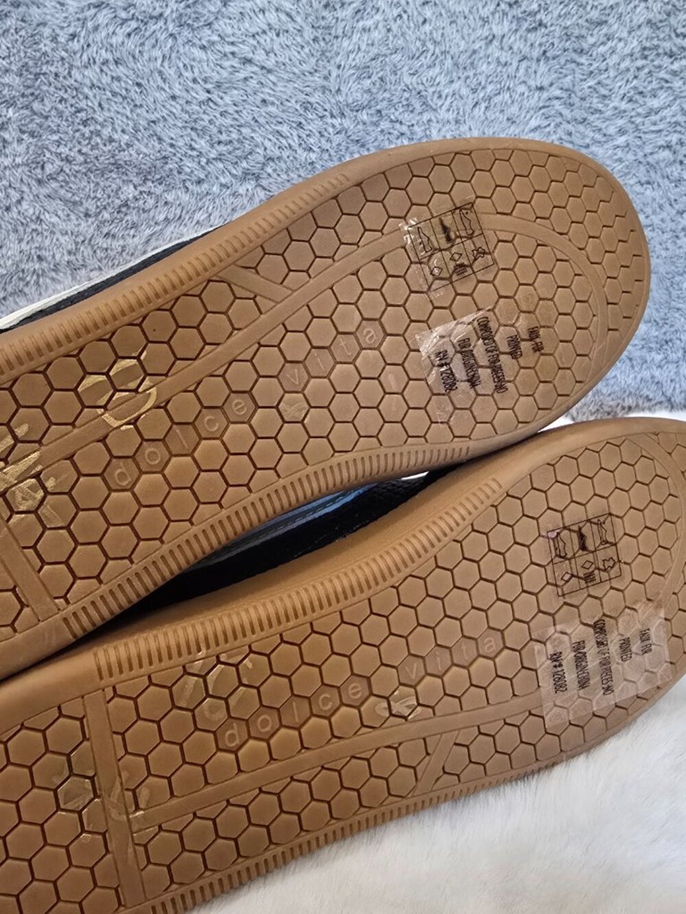 Dolce Vita Notice Slide Plush Sneakers Black Woven Leather Women's Size 10 NEW - Picture 6 of 11